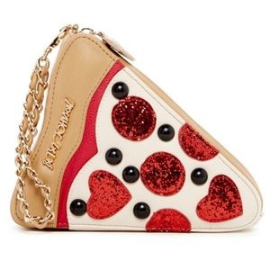 ✨Betsey Johnson pizza wristlet